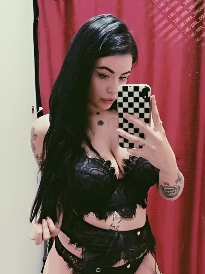 Альбина привлекальеная девушка из Бузулука цена от 4000 руб