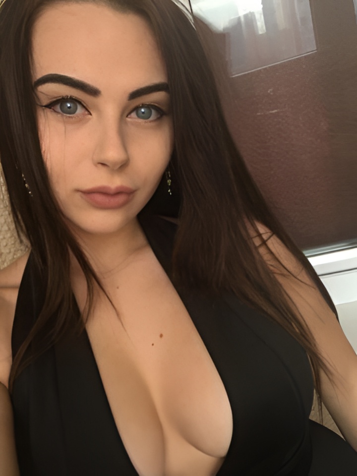 Эвелина привлекальеная девушка из Бузулука цена от 1500 руб