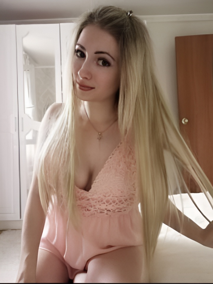 Римма привлекальеная девушка из Бузулука цена от 5000 руб