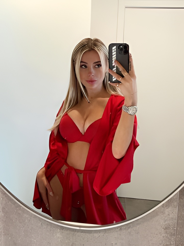 Индивидуалка Владислава, доступна для личного знакомства от 10000 руб