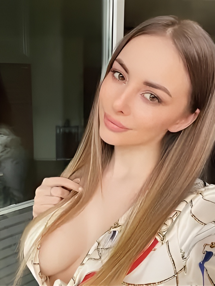 Юна привлекальеная девушка из Бузулука цена от 1500 руб