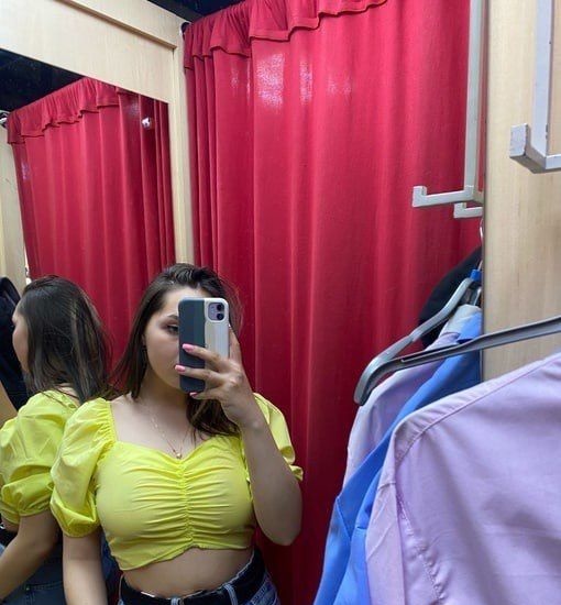 Арина привлекальеная девушка из Бузулука цена от 3000 руб