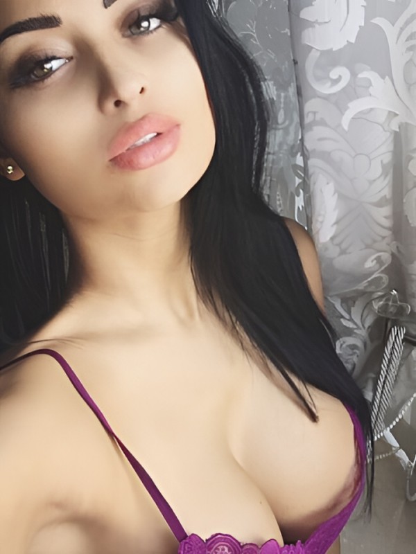 Евлалия привлекательная девушка из Бузулука цена от 3000 руб