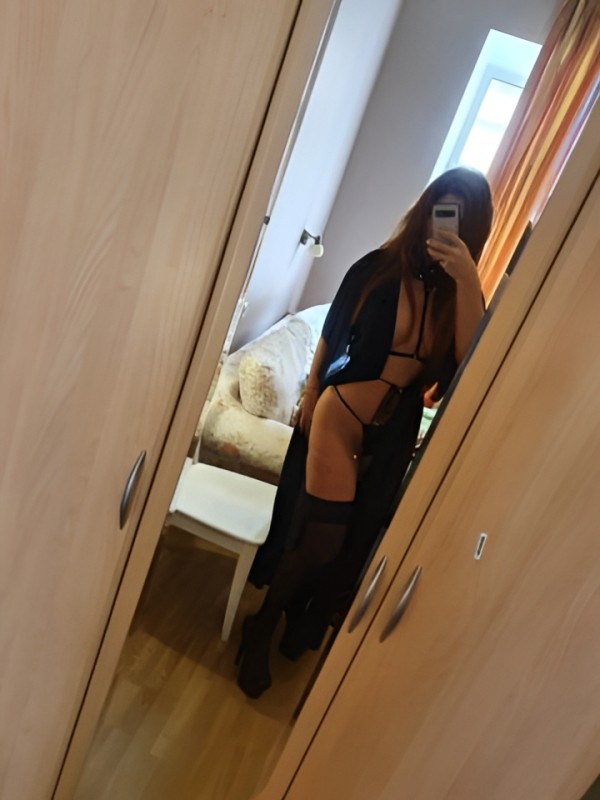 Лина привлекательная девушка из Бузулука цена от 2000 руб