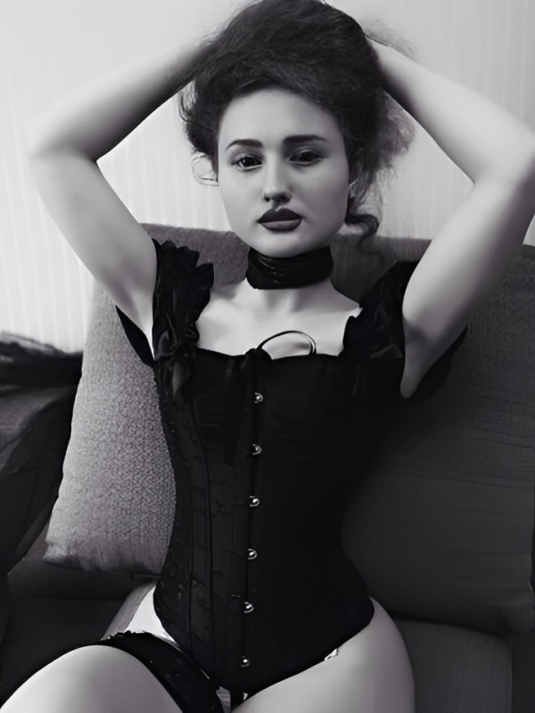 Ольга привлекательная девушка из Бузулука цена от 2000 руб