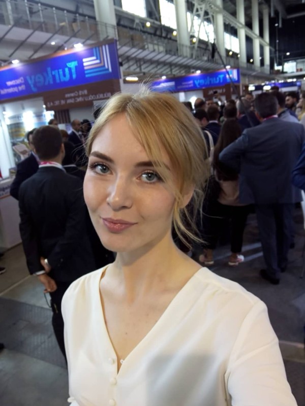 Мира привлекательная девушка из Бузулука цена от 3000 руб