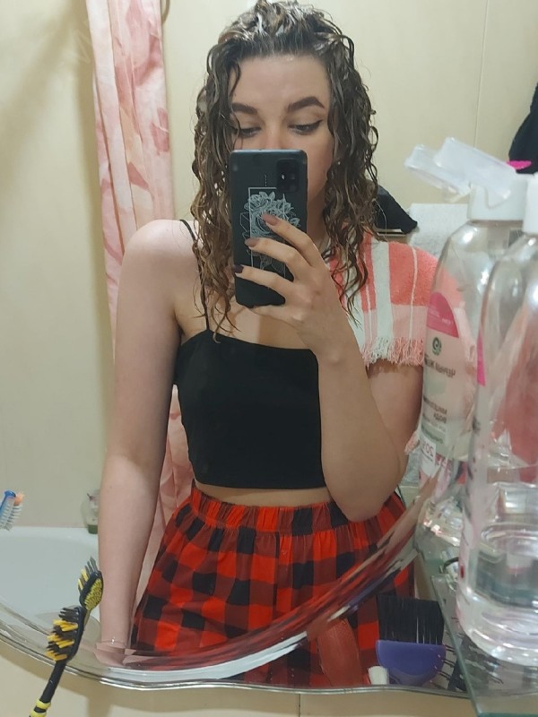 Инга привлекательная девушка из Бузулука цена от 3500 руб